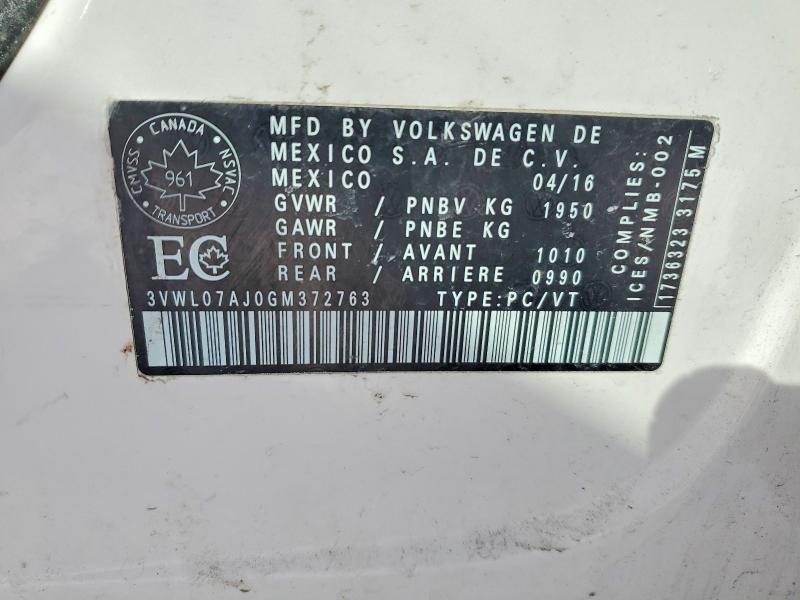 47061606 :رقم المزاد ، 3VWL07AJ0GM372763 vin ، 2016 Volkswagen Jetta مزاد بيع