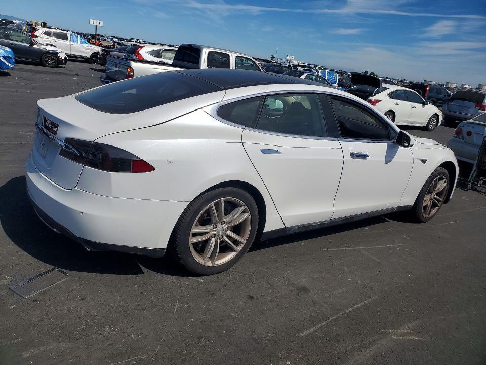 Aukcja sprzedaży 2014 Tesla Model S, vin: 5YJSA1H12EFP51909, numer aukcji: 47136996