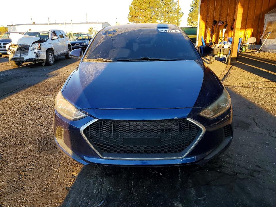 2017 Hyundai Elantra მანქანა იყიდება აუქციონზე, vin: 5NPD84LF0HH079119, აუქციონის ნომერი: 47030876