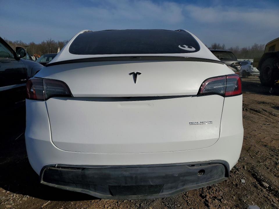 46494596 :رقم المزاد ، 7SAYGDEE9PA109305 vin ، 2023 Tesla Model Y مزاد بيع