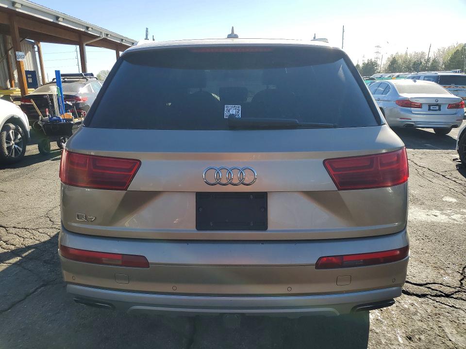 2019 Audi Q7 მანქანა იყიდება აუქციონზე, vin: WA1LHAF71KD018500, აუქციონის ნომერი: 47015086
