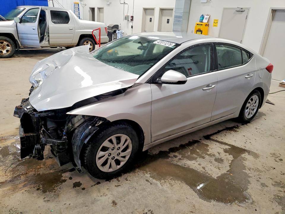 2017 Hyundai Elantra მანქანა იყიდება აუქციონზე, vin: 5NPD74LF6HH047505, აუქციონის ნომერი: 42011276