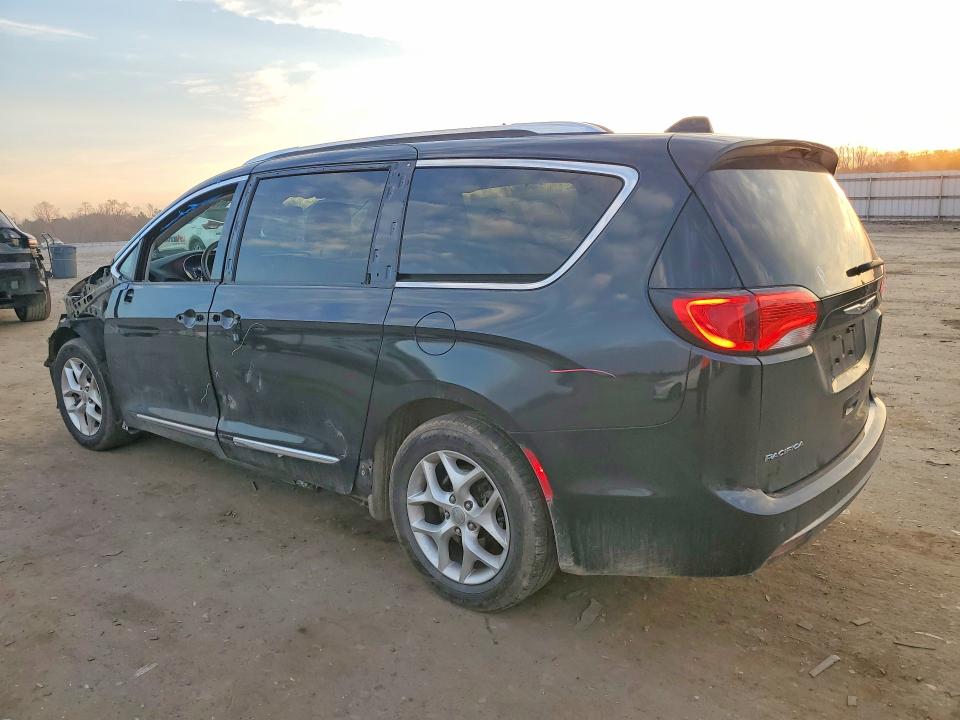 Продажа на аукционе авто 2020 Chrysler Pacifica, vin: 2C4RC1GG9LR118193, номер лота: 41991776