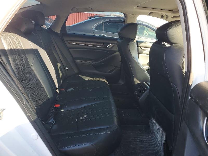 41919506 :رقم المزاد ، 1HGCV1F53JA811912 vin ، 2018 Honda Accord مزاد بيع