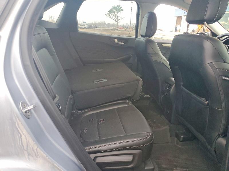47560916 :رقم المزاد ، 1FMCU9H65NUB88170 vin ، 2022 Ford Escape مزاد بيع