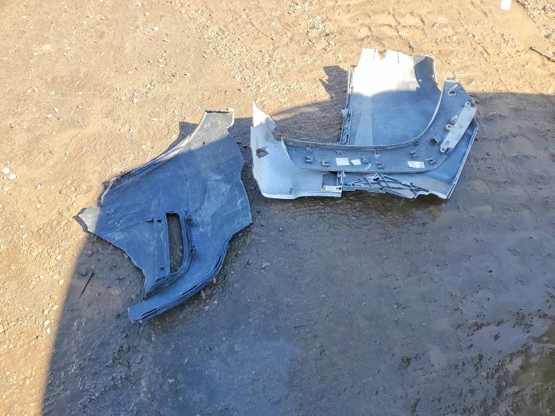 2011 Ford Edge მანქანა იყიდება აუქციონზე, vin: 2FMDK3JC1BBB01180, აუქციონის ნომერი: 79827005