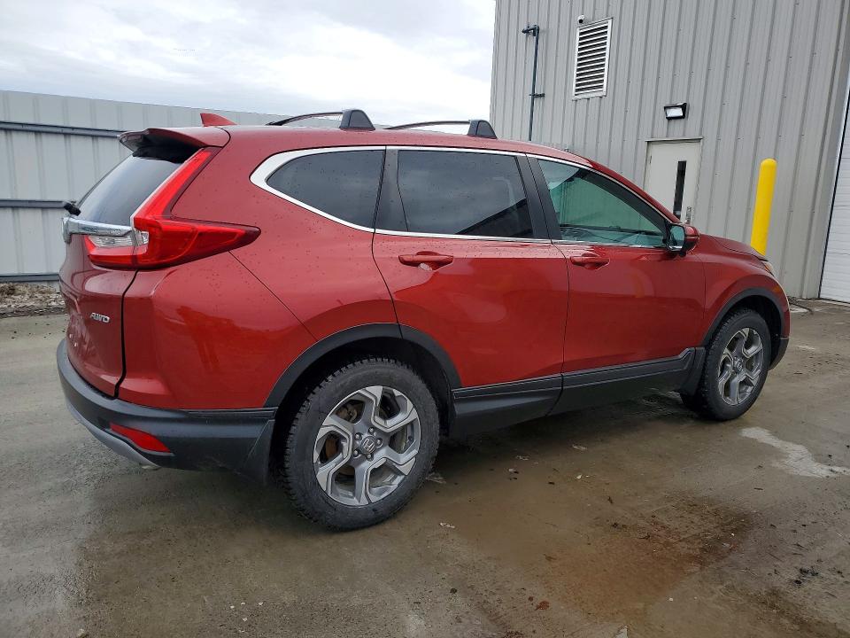 41698616 :رقم المزاد ، 2HKRW2H59JH150484 vin ، 2018 Honda Cr-v مزاد بيع