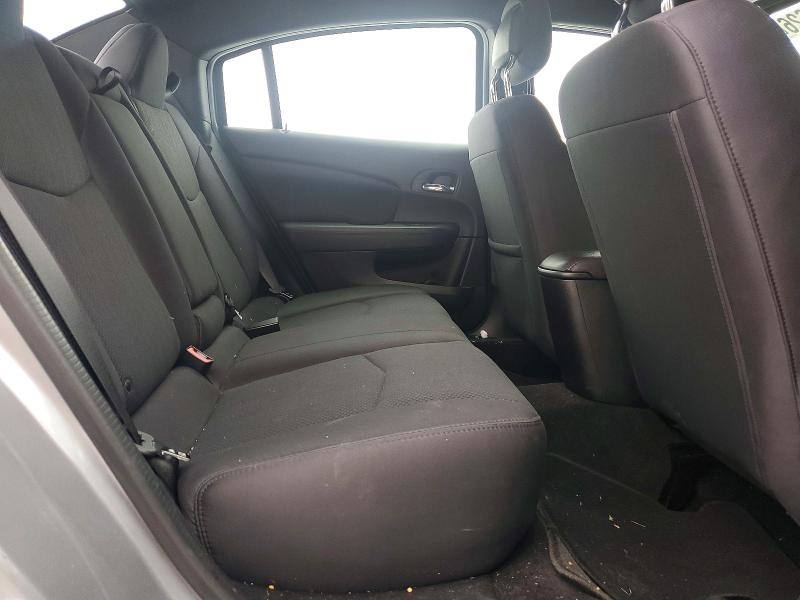 41840626 :رقم المزاد ، 1C3CCBAB1EN232122 vin ، 2014 Chrysler 200 مزاد بيع