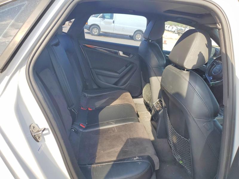 47987806 :رقم المزاد ، WAUFFAFL5FN045914 vin ، 2015 Audi A4 مزاد بيع