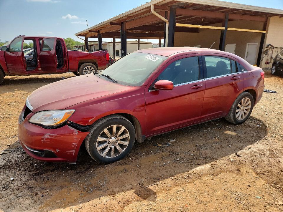2013 Chrysler 200 მანქანა იყიდება აუქციონზე, vin: 1C3CCBBB8DN573692, აუქციონის ნომერი: 47717286