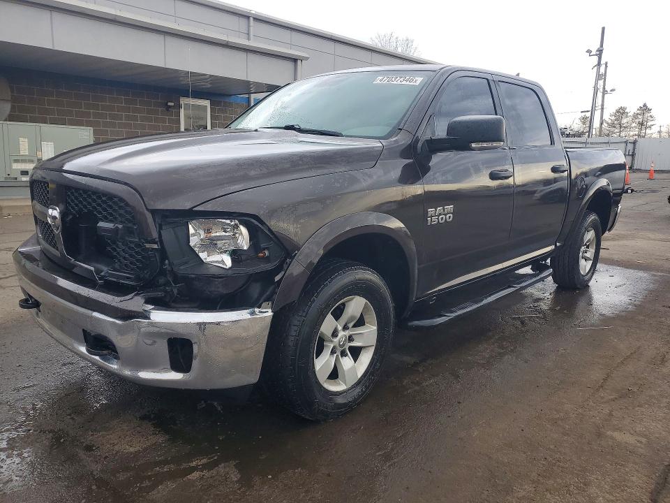 47037346 :رقم المزاد ، 1C6RR7LG5GS371708 vin ، 2016 Ram 1500 مزاد بيع