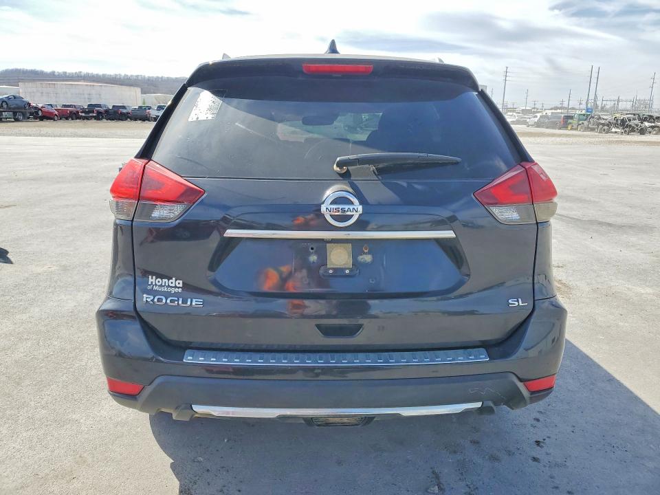 47465876 :رقم المزاد ، JN8AT2MT5JW486013 vin ، 2018 Nissan Rogue مزاد بيع