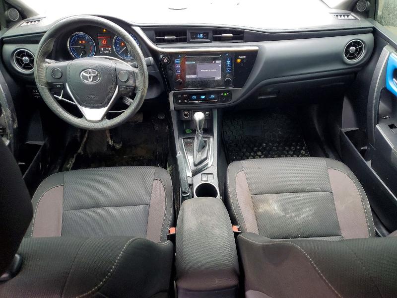 46052926 :رقم المزاد ، 2T1BURHE9HC916677 vin ، 2017 Toyota Corolla مزاد بيع