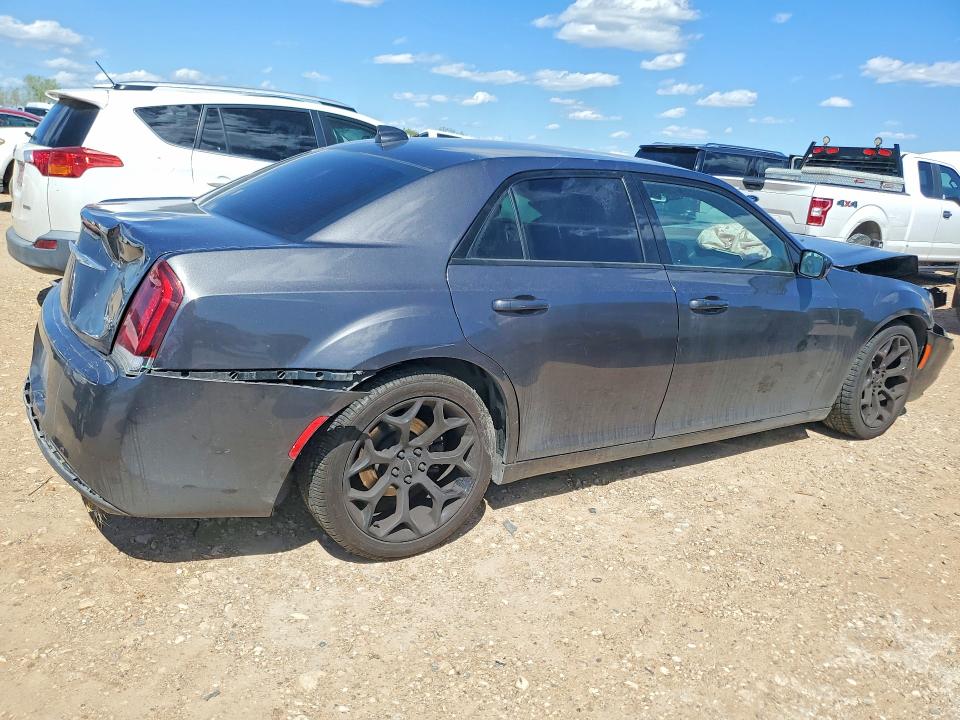 41647706 :رقم المزاد ، 2C3CCABG8KH697408 vin ، 2019 Chrysler 300 مزاد بيع