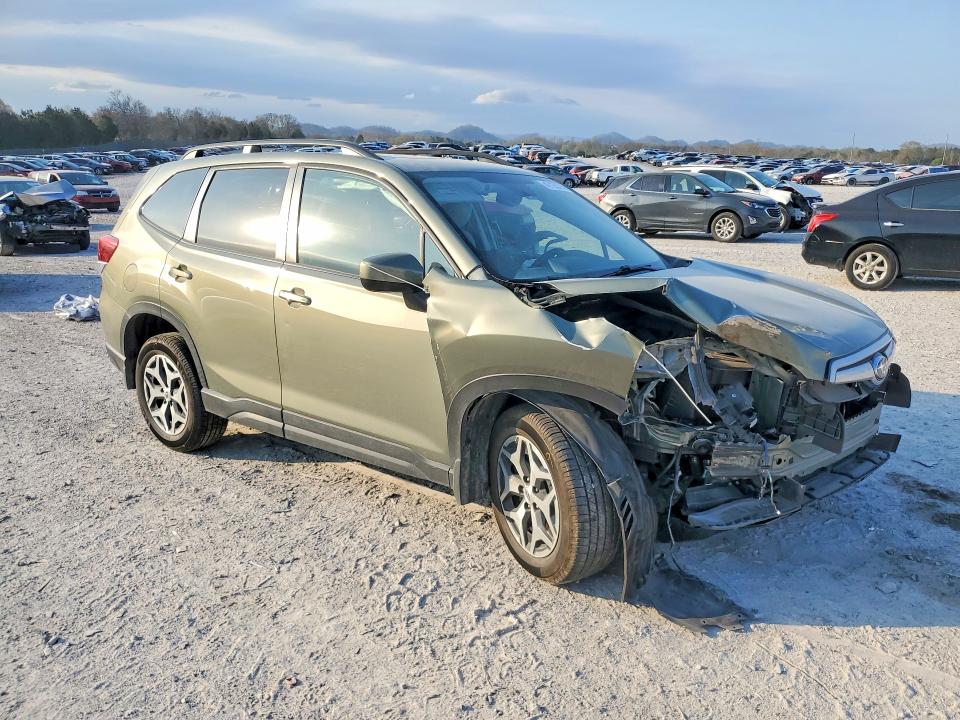 47125736 :رقم المزاد ، JF2SKAFC3MH527288 vin ، 2021 Subaru Forester مزاد بيع
