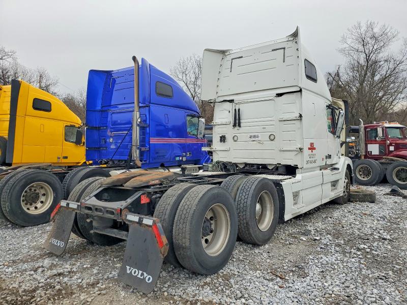 46698946 :رقم المزاد ، 4V4NC9EJ7GN974546 vin ، 2016 Volvo Vn مزاد بيع