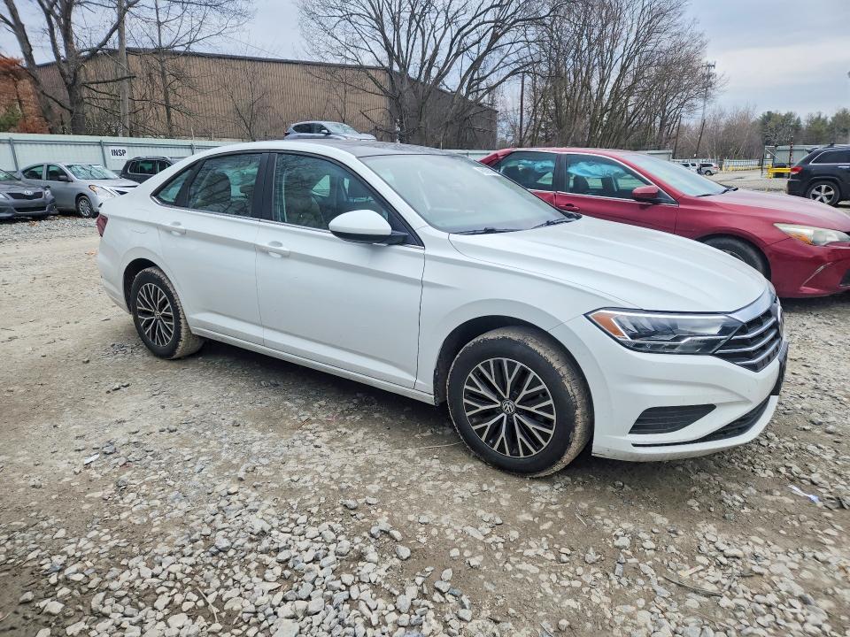 46989106 :رقم المزاد ، 3VWC57BU8MM103092 vin ، 2021 Volkswagen Jetta مزاد بيع