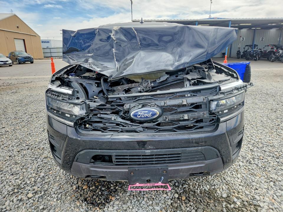 47897006 :رقم المزاد ، 1FMJU1J80REA23325 vin ، 2024 Ford Expedition مزاد بيع