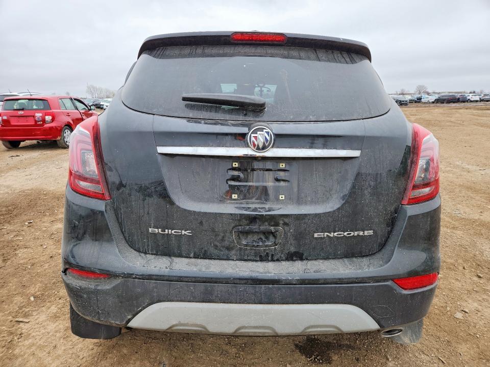 41670026 :رقم المزاد ، KL4CJASB1JB517273 vin ، 2018 Buick Encore مزاد بيع