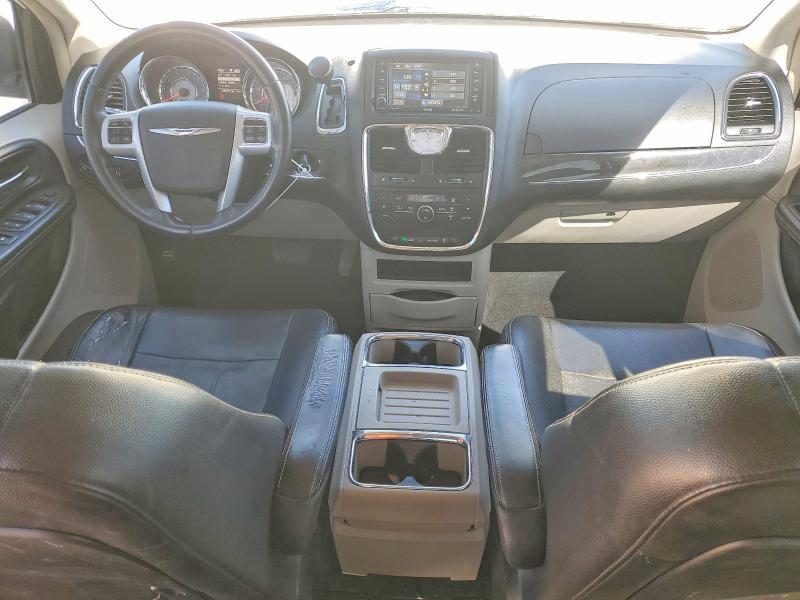 2013 Chrysler Town & Country მანქანა იყიდება აუქციონზე, vin: 2C4RC1BG3DR744007, აუქციონის ნომერი: 41604366