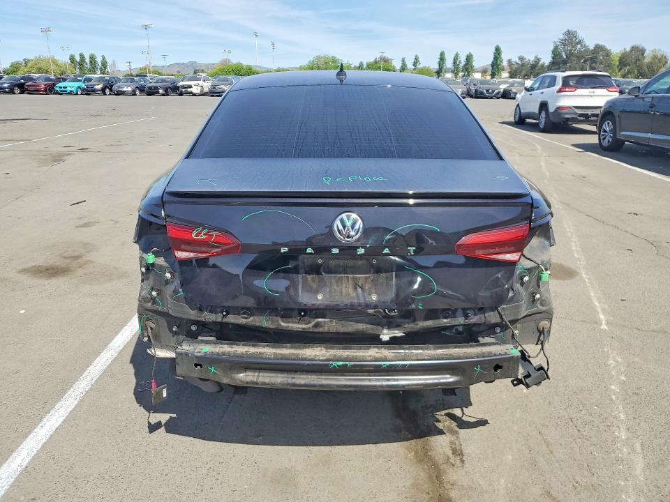 Продажа на аукционе авто 2021 Volkswagen Passat, vin: 1VWMA7A30MC017463, номер лота: 46929406