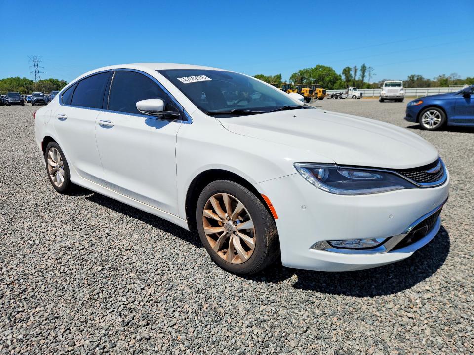 47049906 :رقم المزاد ، 1C3CCCCG1FN573486 vin ، 2015 Chrysler 200 مزاد بيع