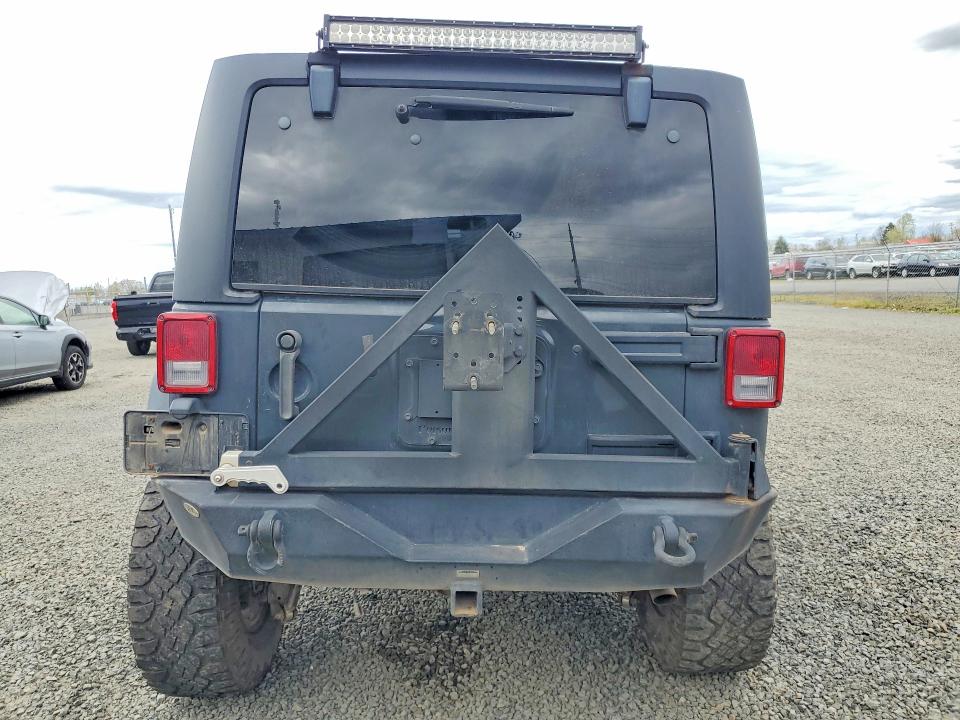 47592516 :رقم المزاد ، 1C4BJWDG4HL645891 vin ، 2017 Jeep Wrangler Unlimited مزاد بيع