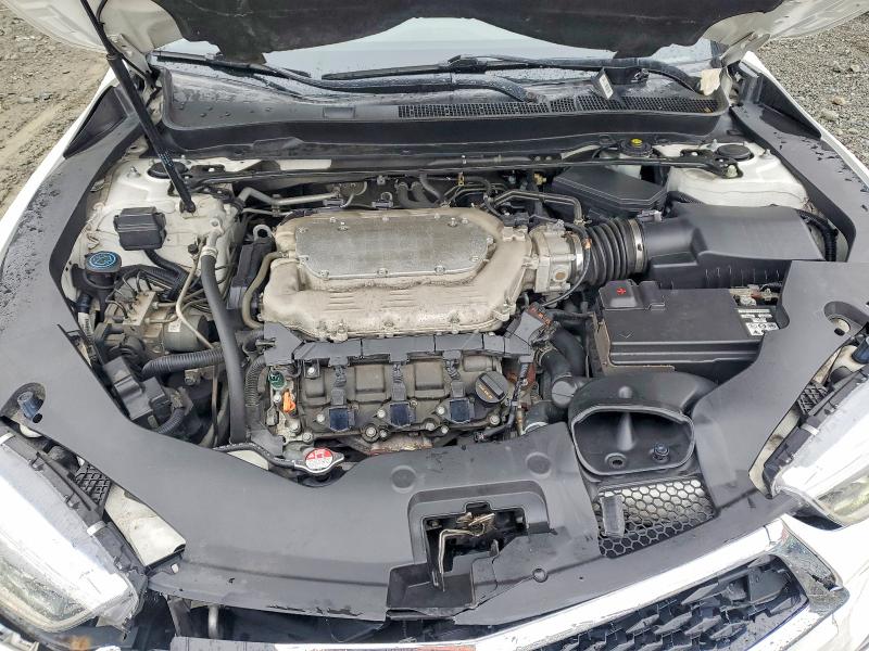 79678325 :رقم المزاد ، 19UUB2F34JA008771 vin ، 2018 Acura Tlx مزاد بيع