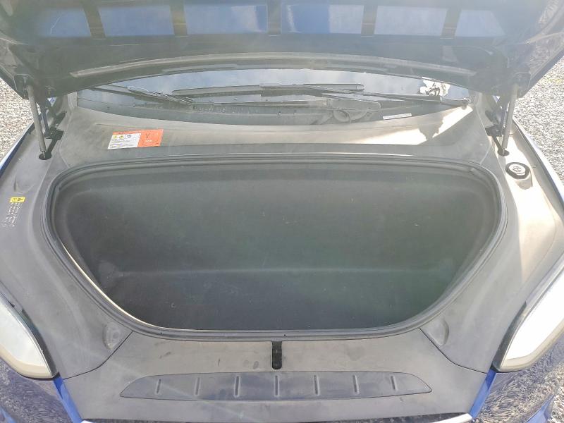 Продажа на аукционе авто 2018 Tesla Model X, vin: 5YJXCDE29JF112919, номер лота: 79535285