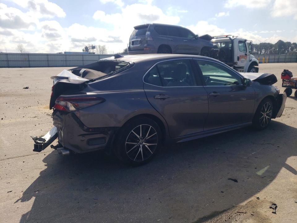 Продаж на аукціоні авто 2023 Toyota Camry, vin: 4T1G11AK4PU750002, номер лоту: 45491496