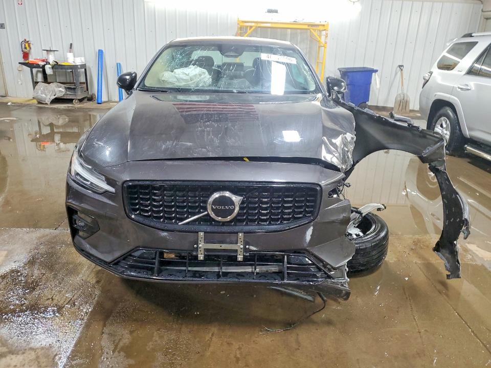 2024 Volvo S60 მანქანა იყიდება აუქციონზე, vin: 7JRL12FK9RG319093, აუქციონის ნომერი: 46344696