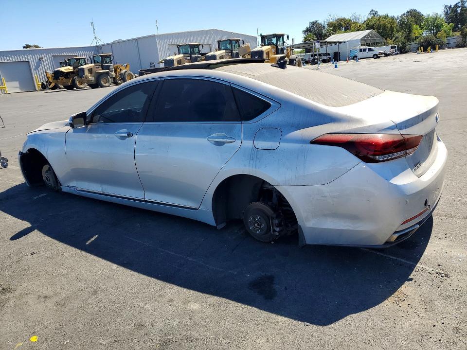 47135526 :رقم المزاد ، KMHGN4JE5FU035826 vin ، 2015 Hyundai Genesis مزاد بيع