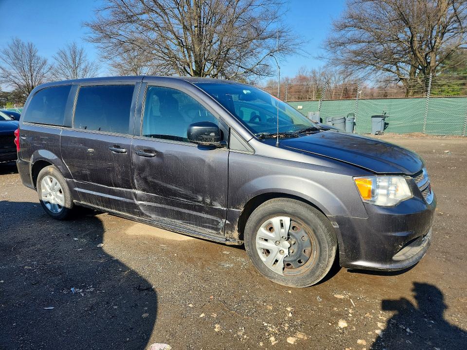 Продаж на аукціоні авто 2018 Dodge Grand Caravan, vin: 2C4RDGBG5JR150739, номер лоту: 45888616