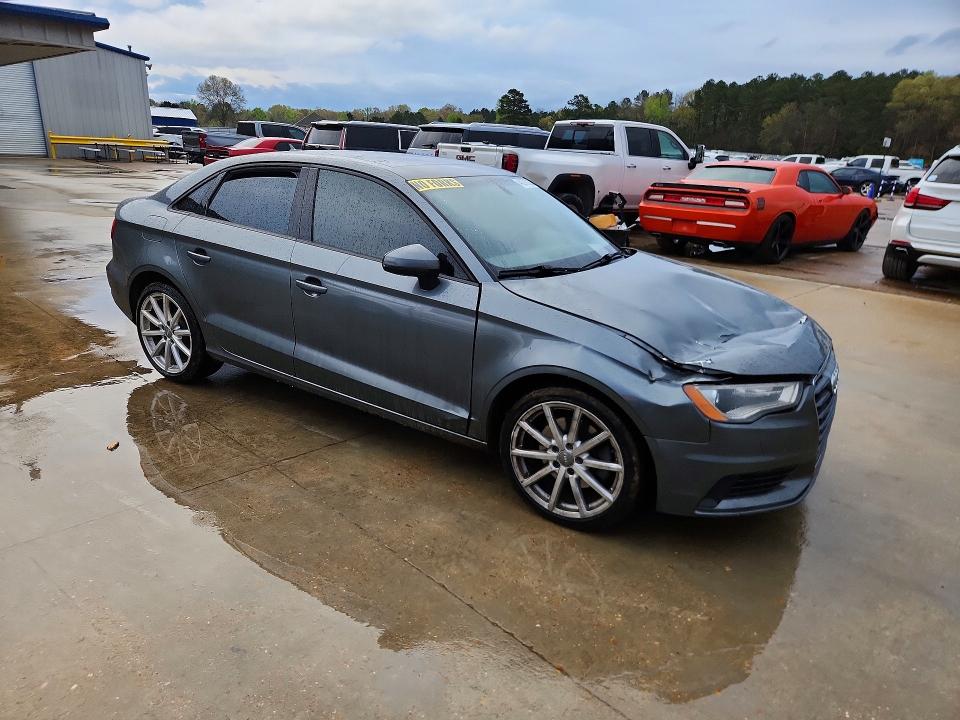 Продаж на аукціоні авто 2015 Audi A3, vin: WAUACGFF1F1088007, номер лоту: 46278726