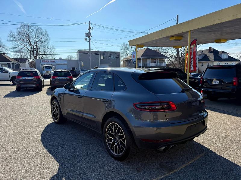 Продажа на аукционе авто 2015 Porsche Macan, vin: WP1AB2A55FLB51927, номер лота: 64830626