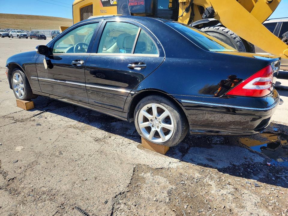 47284086 :رقم المزاد ، WDBRF54H27F875508 vin ، 2007 Mercedes-benz C مزاد بيع