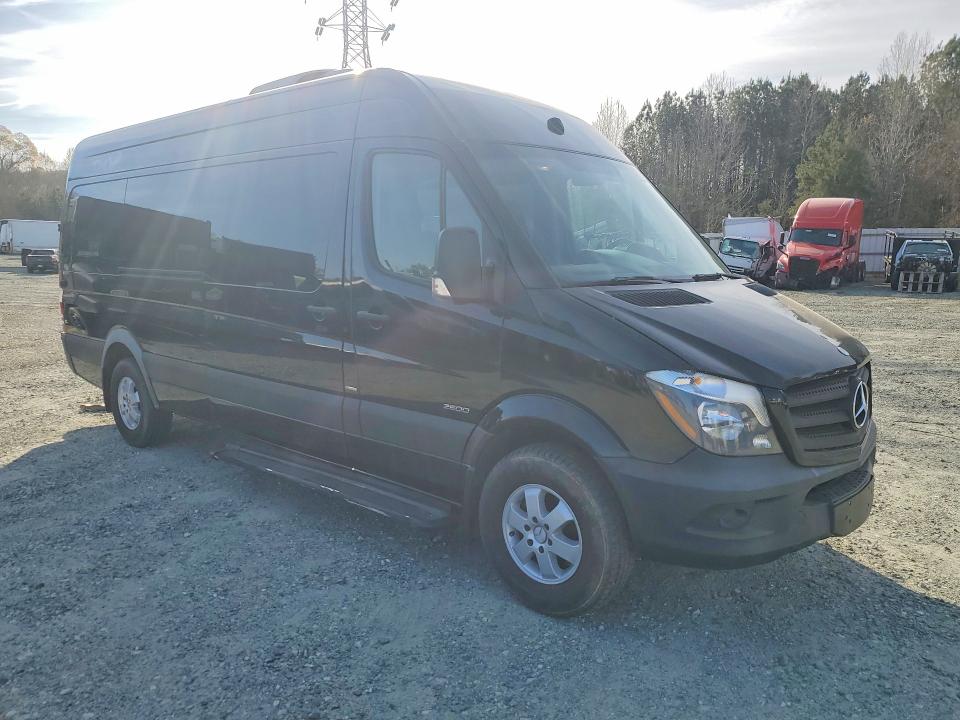 46464336 :رقم المزاد ، WDZPE8CC0F5974500 vin ، 2015 Mercedes-benz Sprinter مزاد بيع