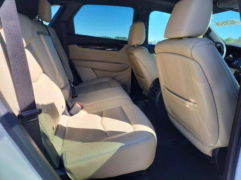 46285436 :رقم المزاد ، 1GYKNCRS6HZ259979 vin ، 2017 Cadillac Xt5 مزاد بيع