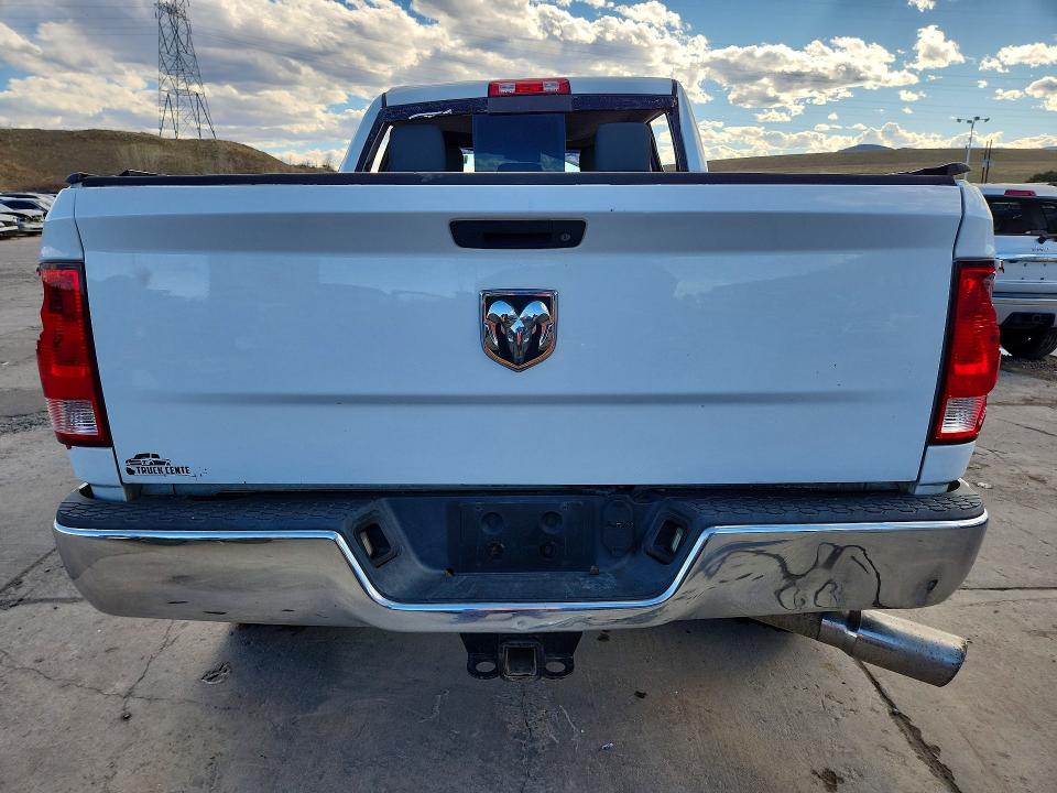 47133896 :رقم المزاد ، 3C6UR5DL3DG554280 vin ، 2013 Ram 2500 مزاد بيع