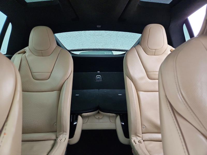 Продажа на аукционе авто 2016 Tesla Model X, vin: 5YJXCBE26GF012001, номер лота: 79662695