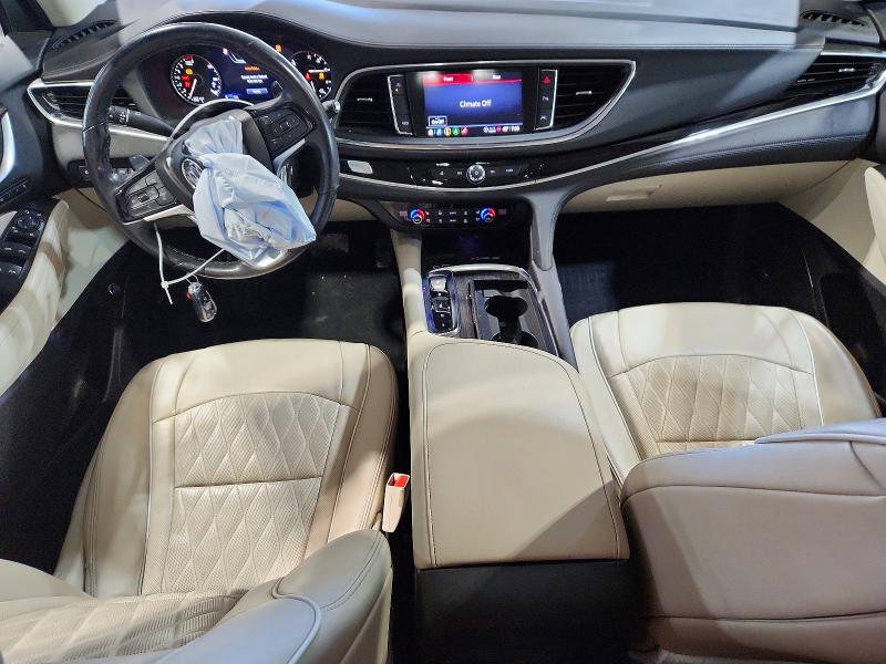 45958516 :رقم المزاد ، 5GAERDKW1NJ102821 vin ، 2022 Buick Enclave مزاد بيع