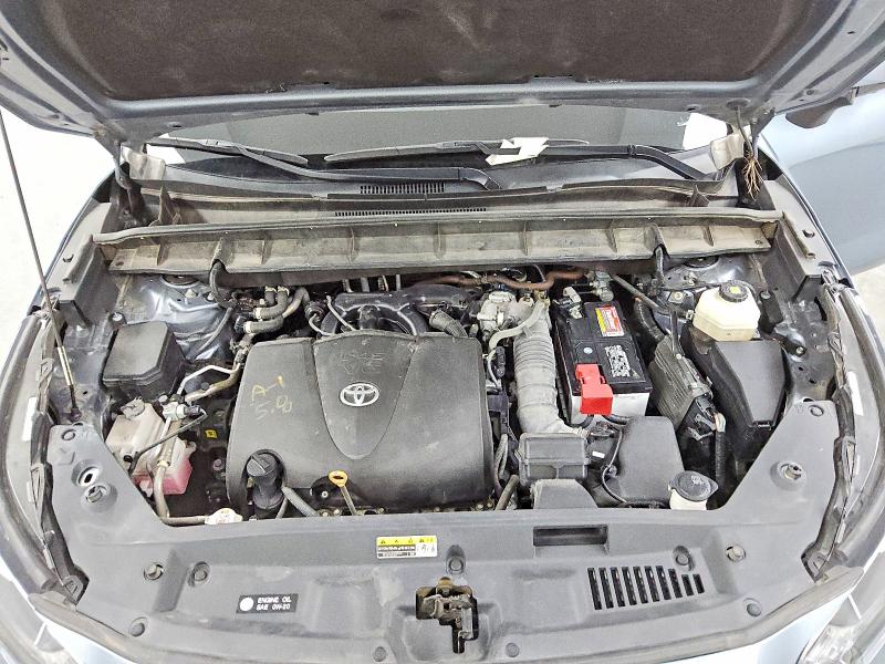 76465285 :رقم المزاد ، 5TDFZRBH1NS215737 vin ، 2022 Toyota Highlander مزاد بيع