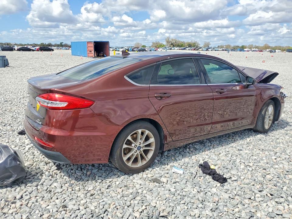 2019 Ford Fusion მანქანა იყიდება აუქციონზე, vin: 3FA6P0LU1KR100590, აუქციონის ნომერი: 79532015