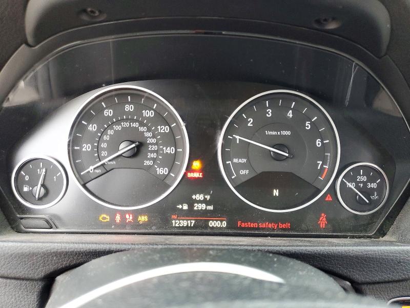 Продаж на аукціоні авто 2016 Bmw 320, vin: WBA8E1G50GNT38018, номер лоту: 46956906