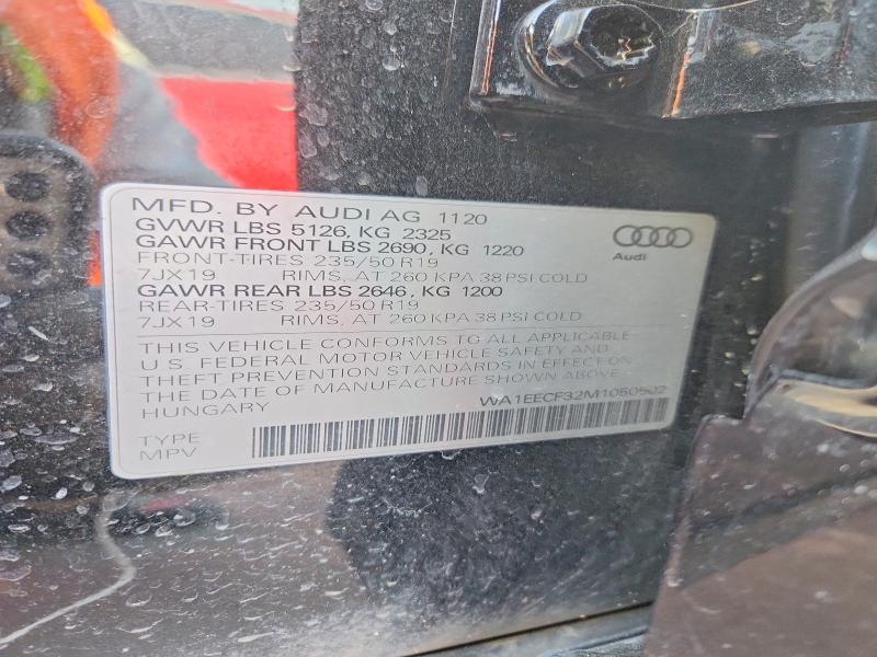 46551126 :رقم المزاد ، WA1EECF32M1050502 vin ، 2021 Audi Q3 مزاد بيع