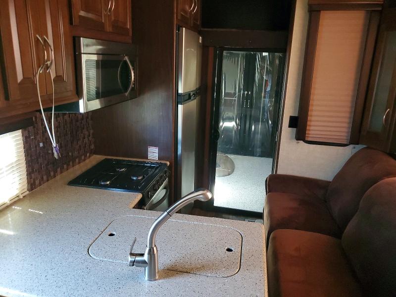 2015 Heartland Rv Cyclone მანქანა იყიდება აუქციონზე, vin: 5SFCG3627FE295402, აუქციონის ნომერი: 78639105