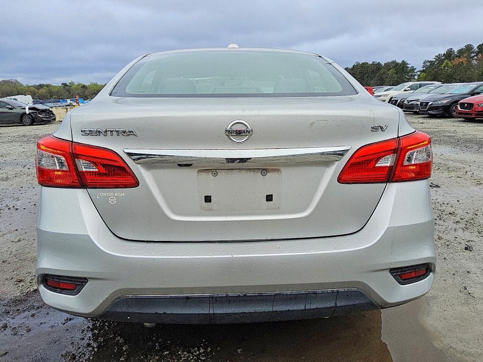 Продажа на аукционе авто 2018 Nissan Sentra, vin: 3N1AB7AP6JY245639, номер лота: 79416675