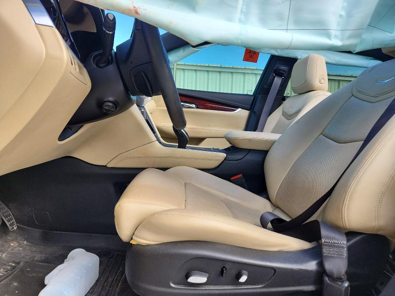 2017 Cadillac Xt5 მანქანა იყიდება აუქციონზე, vin: 1GYKNCRSXHZ107848, აუქციონის ნომერი: 47348596