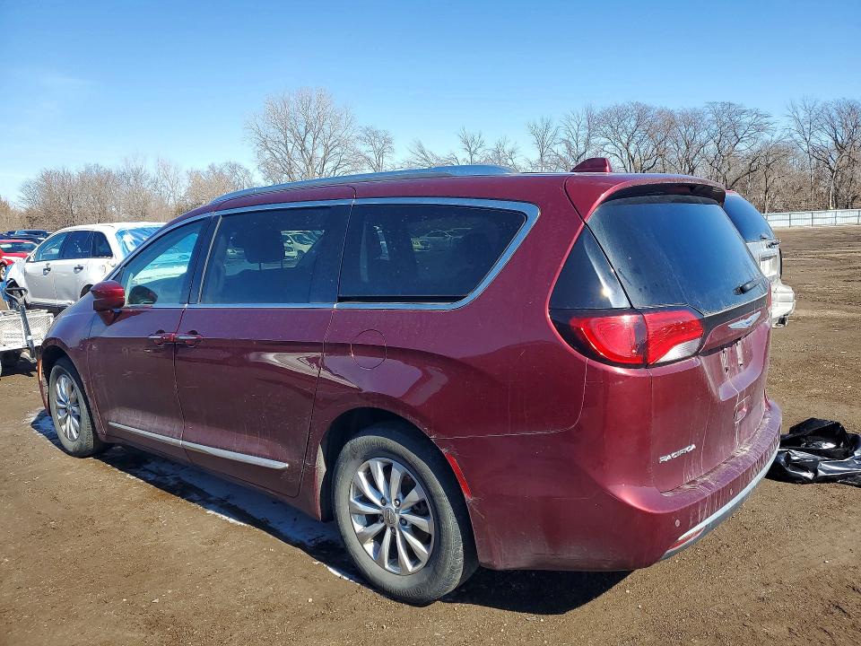 2018 Chrysler Pacifica მანქანა იყიდება აუქციონზე, vin: 2C4RC1BG3JR246367, აუქციონის ნომერი: 46441356