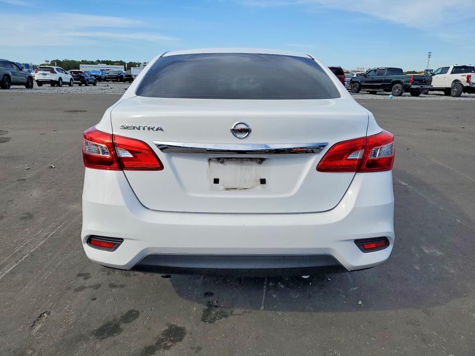Продажа на аукционе авто 2017 Nissan Sentra, vin: 3N1AB7AP9HY237318, номер лота: 46437296